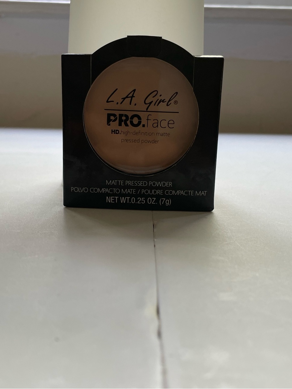 LA Girl PRO.face Matte Pressed Powder - Beige